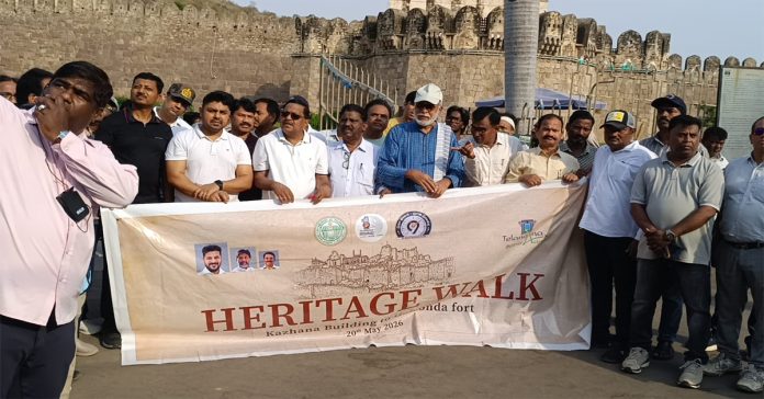 గోల్కొండ కోట వరకు వారసత్వ యాత్ర