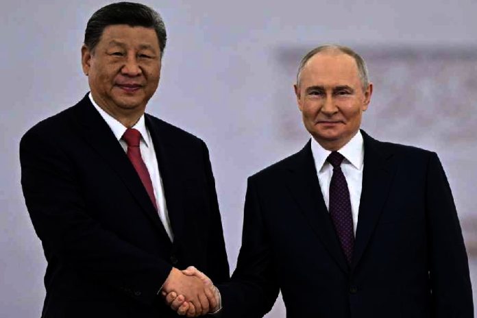 Jinping meets with Putin!