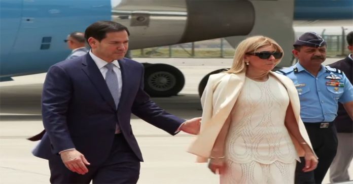 US Secretary of State arrives in India