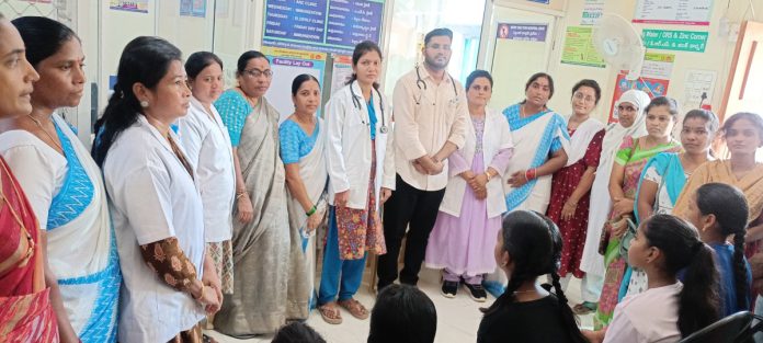 బస్తీ దవాఖానలో రక్తహీనతపై అవగాహన