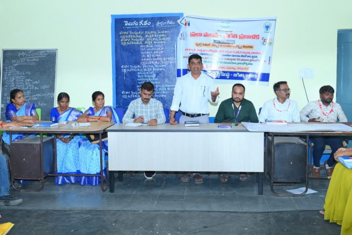 మహిళా సంఘాలకు రూ.5 కోట్ల బ్యాంకు లింకేజి రుణాలు