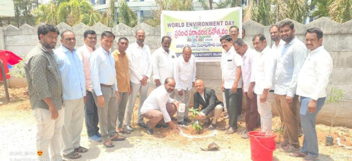Environmental protection is the social responsibility of every individual.