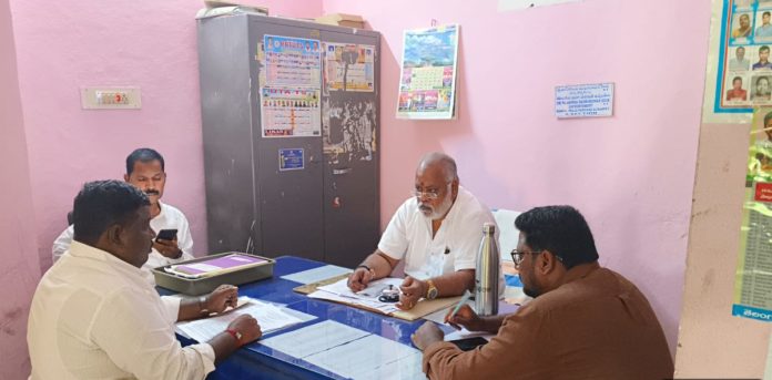 Officials' negligence regarding RTI Commissioner's orders