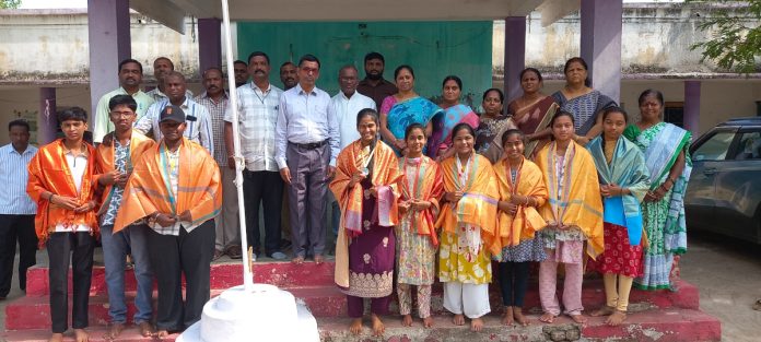 Honors to students who performed best in ten results