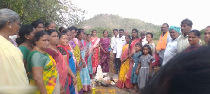 Special pujas by labourers to Maisamma, the goddess of the village pond