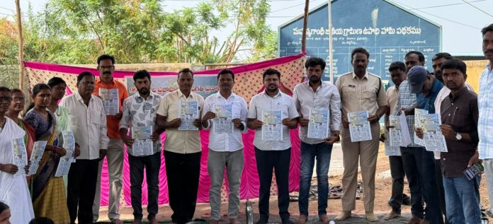 కార్పొరేట్ కంటే కోనాపూర్ ఉన్నత పాఠశాలలో సౌకర్యాలు