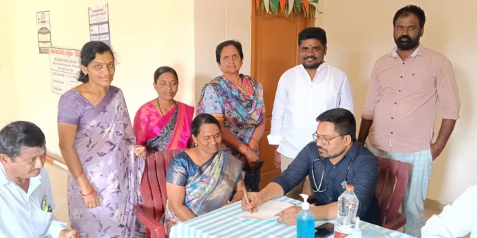 ఉచిత వైద్య శిబిరానికి విశేష స్పందన..