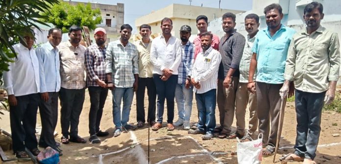 మహిళా సంఘం భవనాల నిర్మాణానికి భూమిపూజ