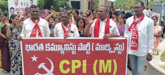అర్హులైన పేదలకు ఇందిరమ్మ ఇండ్లు ఇవ్వాలి: సీపీఐ(ఎం)