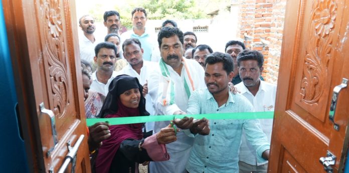 పేదింటికల ఇందిరమ్మ రాజ్యంలోనే సాధ్యం