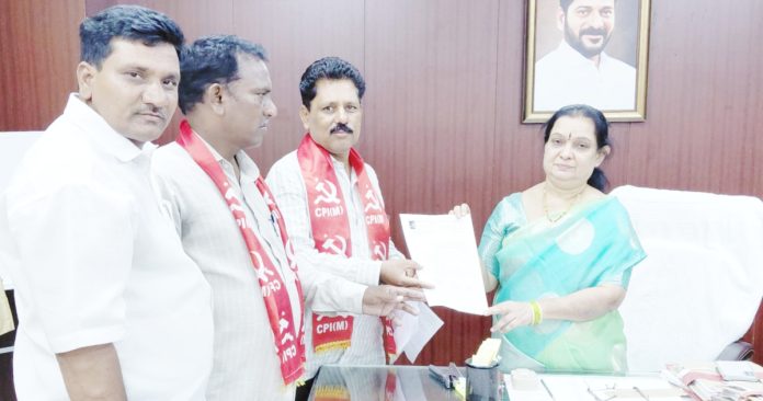 సింగూర్ బ్యాక్ వాటర్
కొరివికుంట భూముల కబ్జా