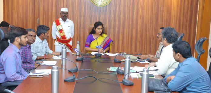 There should be transparency and quality in municipal services: Collector