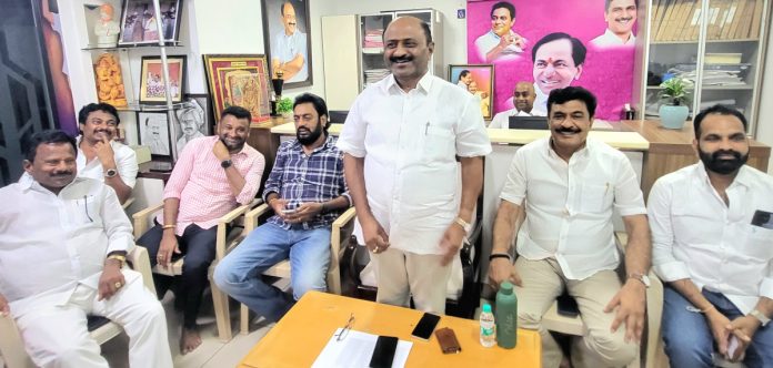 బీఆర్ఎస్ ఆత్మీయ సమ్మేళనాన్ని విజయవంతం చేయండి