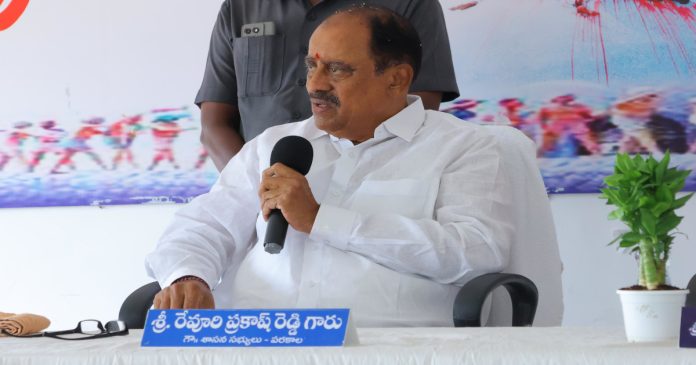 We will transform Parakala into a clean city within 15 days: MLA Revuri