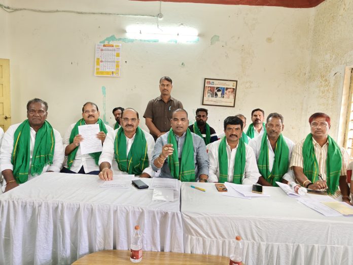 సమానంగా ఉన్నది ఓటు మాత్రమే : ప్రభుత్వ విప్ బీర్ల ఐలయ్య