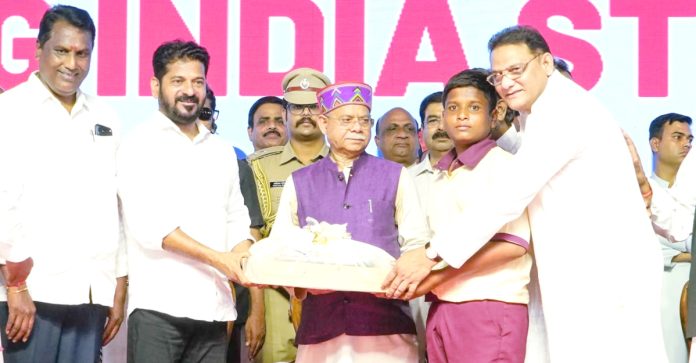 విద్య..విధ్వంసం