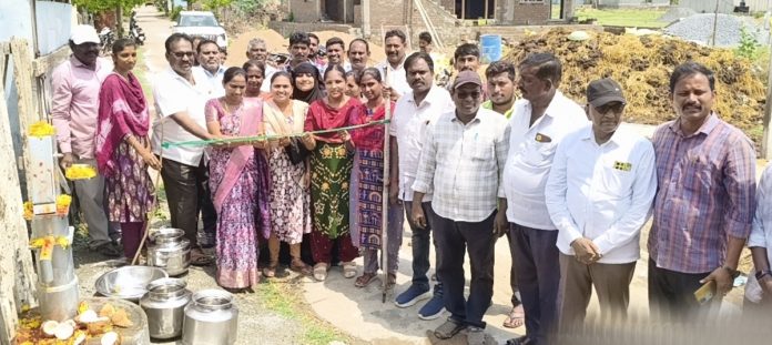 ప్రతి ఇంటికీ స్వచ్ఛమైన తాగునీరు లక్ష్యంగా కొత్త బోర్ల ప్రారంభం