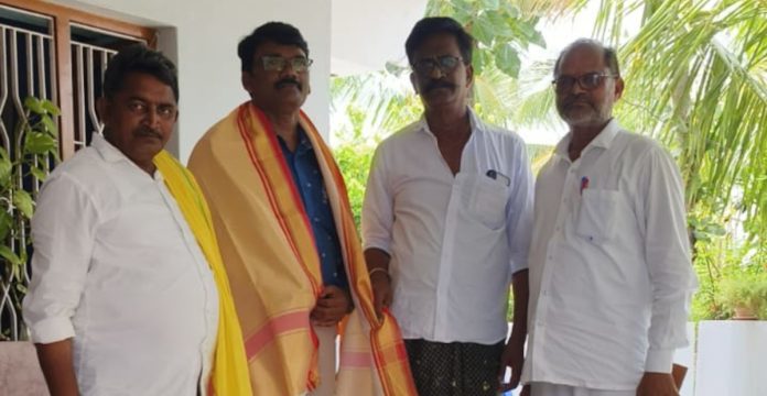 మధిర, ఆళ్లపాడు, బోనకల్ రూట్ ని పరిశీలించిన డిపో మేనేజర్
