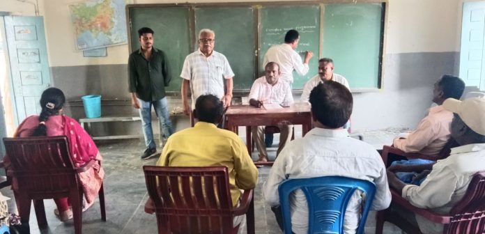 మధ్యాహ్న భోజనంపై స్కూల్ కాంప్లెక్స్ లో శిక్షణ