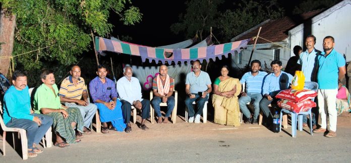 మృతుని కుటుంబానికి చేయూత