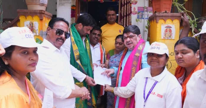 Not a single vote in Telangana should be deleted due to the 'SAR' process: Minister Ponnam