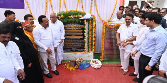 Development is the goal of the people's government.