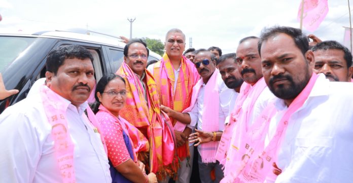 Efforts must be made to strengthen the BRS party.