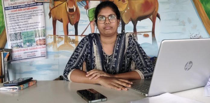 Urea can be booked from home: AO Deepthi