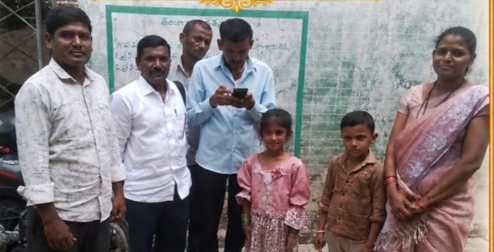 మాదాపూర్ లో బడి బాట కార్యక్రమం