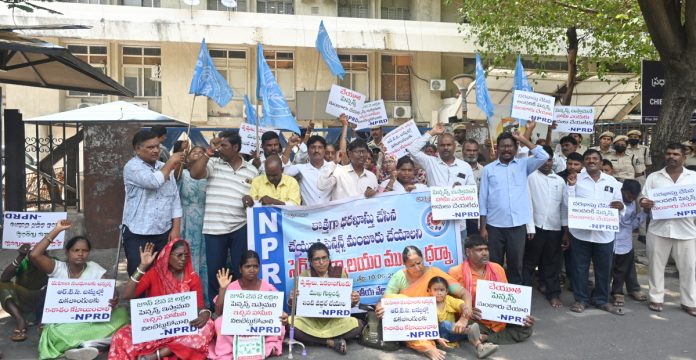 చేయూత పింఛన్ హామీ ఏమైంది?