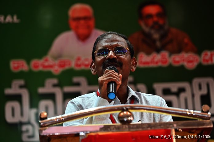 రాబోయే కాలం ఎర్రజెండాదే
