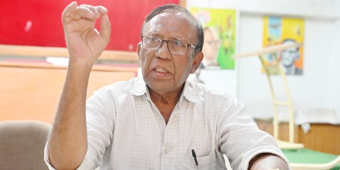 భూములు పంచాలి…కూలిరేట్లు పెంచాలి