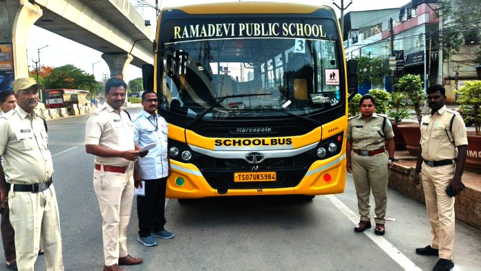 ప్రయివేటు స్కూల్ బస్సులపై రవాణా శాఖ కొరడా
