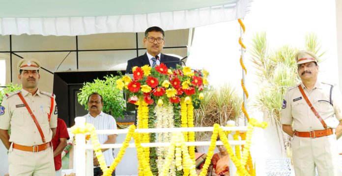 దేశంలోని ఆర్టీసీలకు తెలంగాణ ఆదర్శం