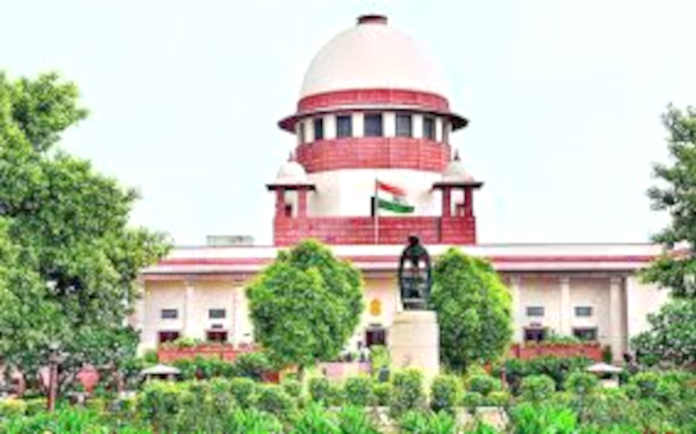 పౌరసత్వ రుజువుగా ఆధార్ దుర్వినియోగం