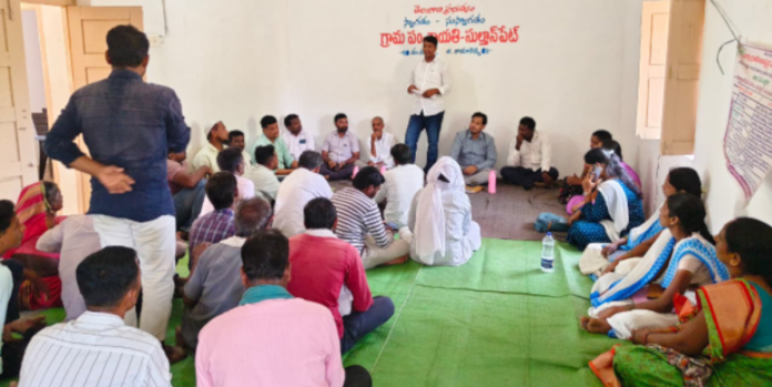 సుల్తాన్ పేట్ గ్రామసభలో పాల్గొన్న ఏఈ