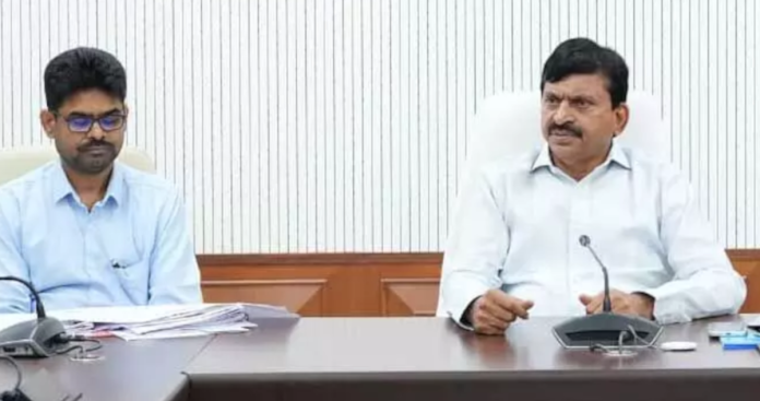 ఆర్డీఓ, తహశీల్దార్ కార్యాలయాలకు శాశ్వత భవనాలు: మంత్రి పొంగులేటి