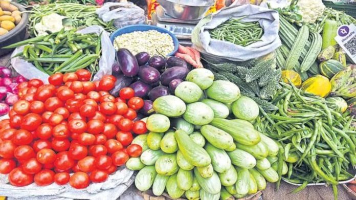సామాన్యుడికి కూర “గాయాలు”