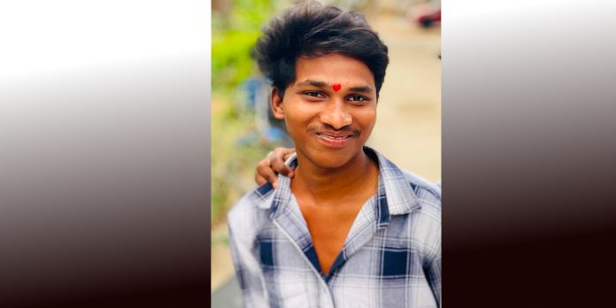 రోడ్డు ప్రమాదంలో యువకుడు మృతి