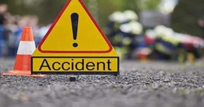 రోడ్డు ప్రమాదం..20 మందికి గాయాలు
