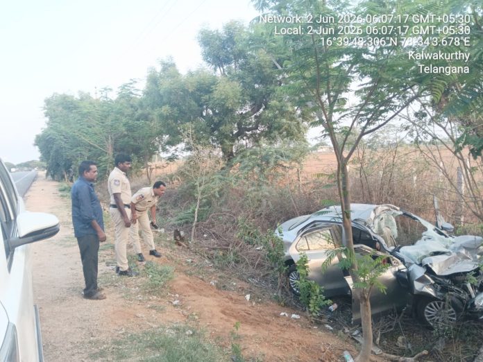 రోడ్డు ప్రమాదాలు.. నలుగురు మృతి