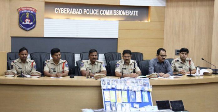 నకిలీ జీవోల తయారీ కేసులో మరో ఇద్దరు అరెస్ట్