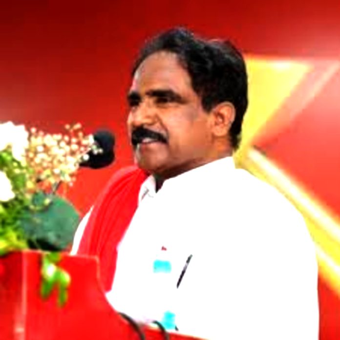 ప్రభుత్వ పాఠశాలల మూసివేత ప్రకటనను
సీఎం ఉపసంహరించుకోవాలి
