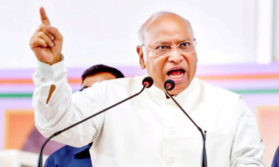 ఎల్పీజీ ధరల పెంపుపై ఖర్గే ఆగ్రహం