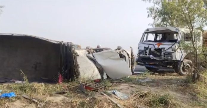 Horrific accident in Punjab... nine dead.
