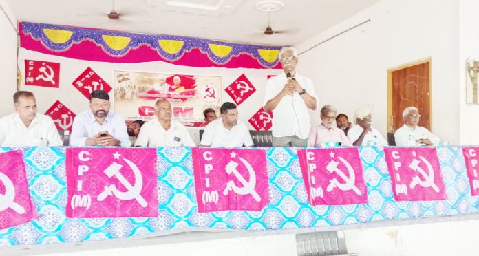 కేంద్ర ప్రభుత్వ మతోన్మాద, కార్పొరేట్ విధానాలను తిప్పికొట్టాలి
