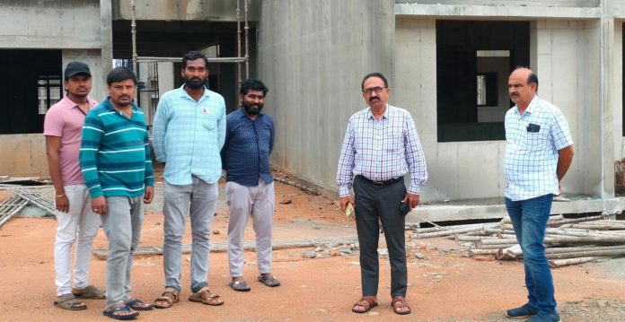 District Educational Officer inspected school construction works.