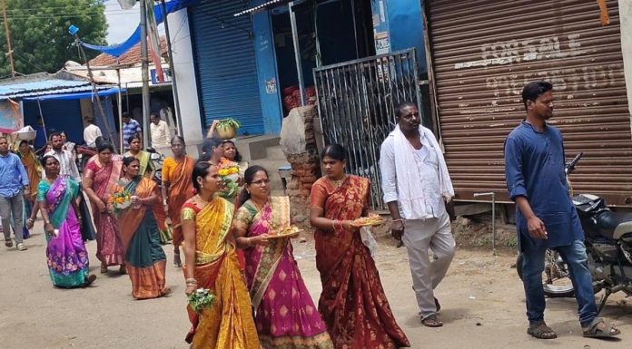 గౌడ సంఘం ఆధ్వర్యంలో బోనాల వేడుకలు