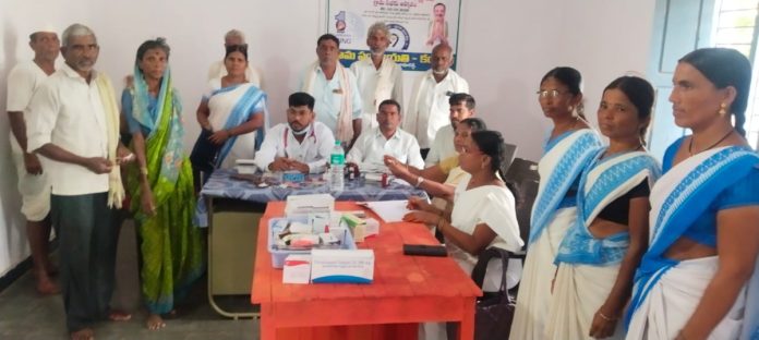 కంఠాలిలో ఉచిత వైద్య శిబిరం విజయవంతం