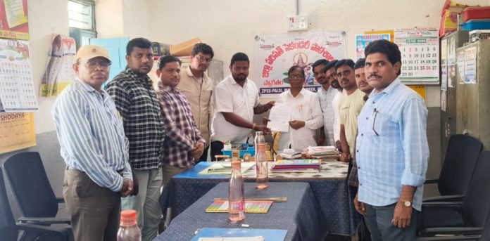 బీసీ వసతి గృహాన్ని పునః ప్రారంభించాలని వినతి